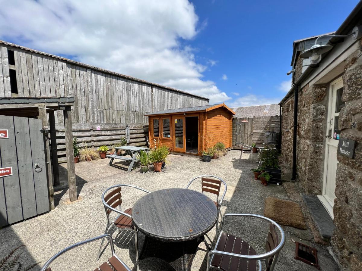 Lands End Hostel And B&B 森嫩 外观 照片