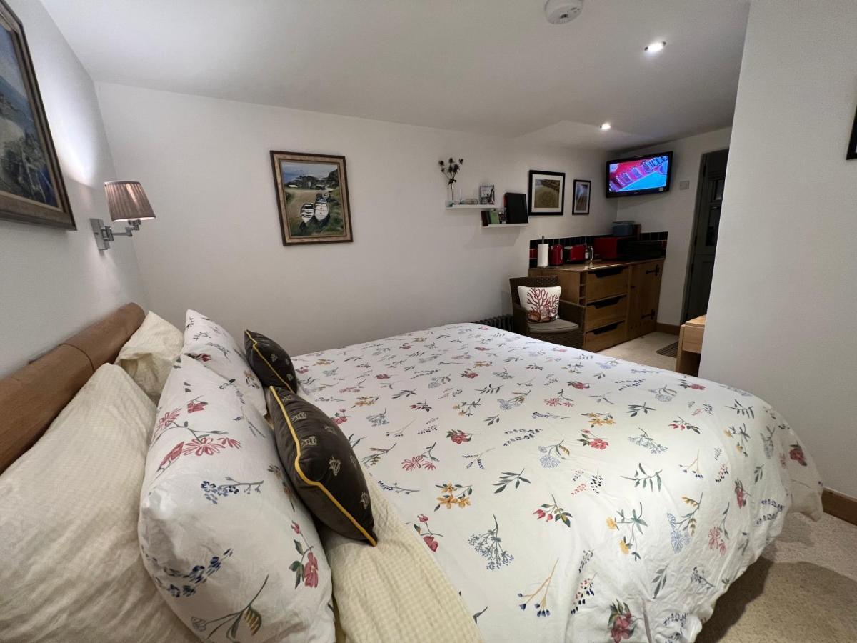 Lands End Hostel And B&B 森嫩 外观 照片